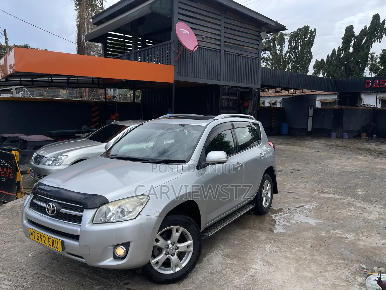 Toyota RAV4 2.5 2010 Silver