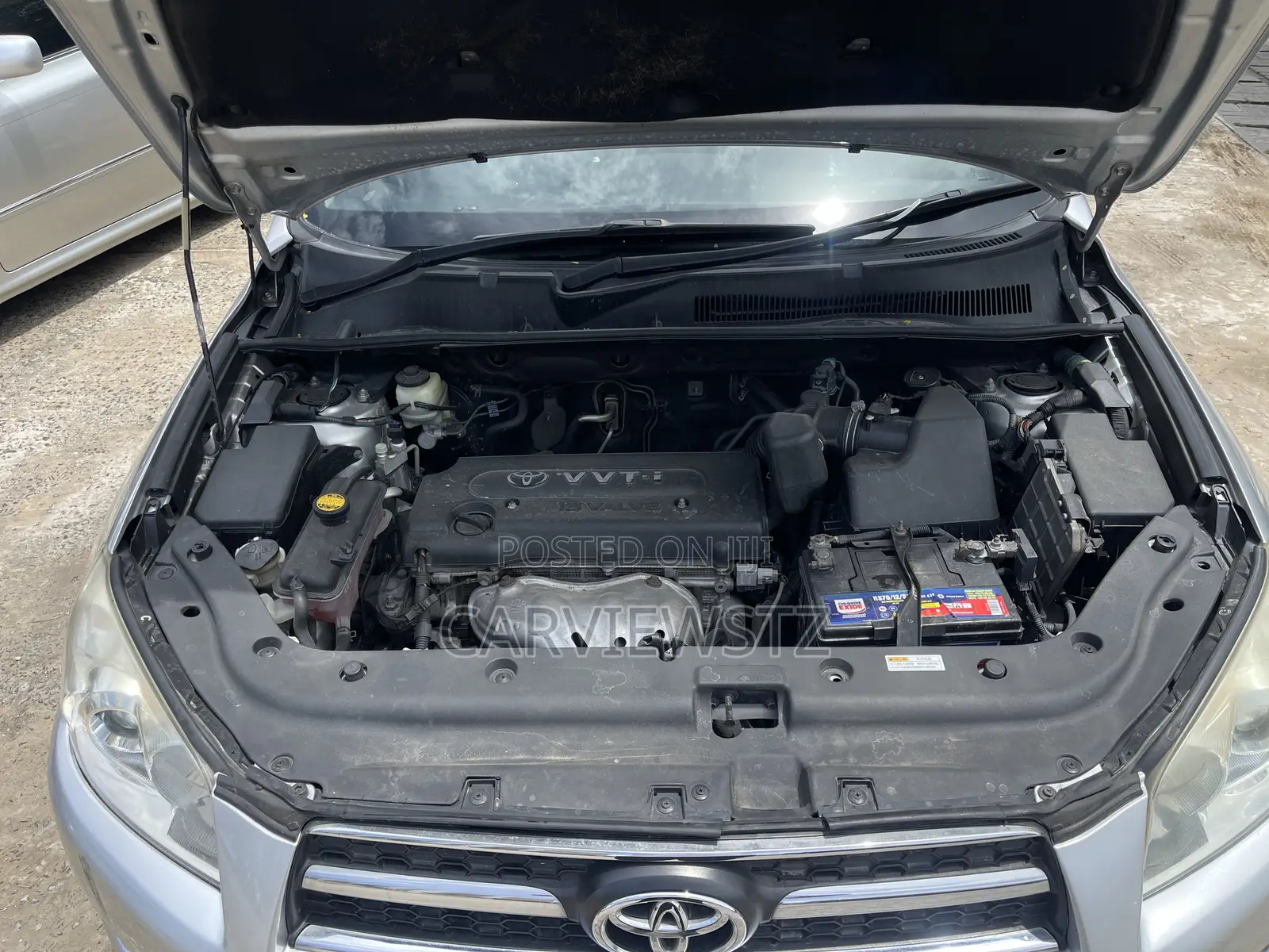 Toyota RAV4 2.5 2010 Silver