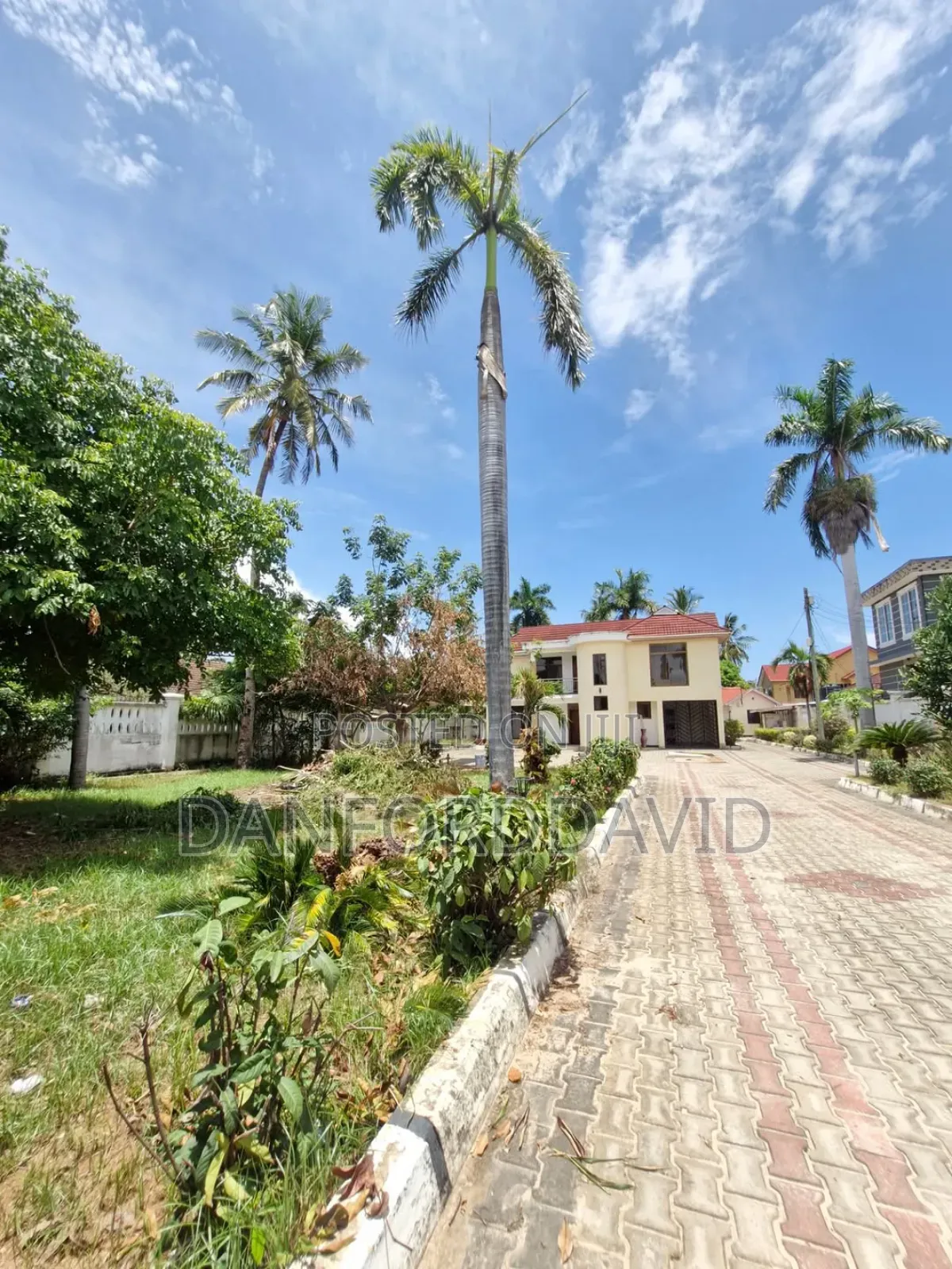 4bdrm Mansion in Kahwa Real Estate, Mbezi Beach for rent