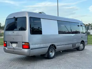 Toyota Coaster 2000 Silver