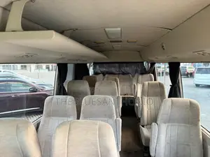 Toyota Coaster 2000 Silver