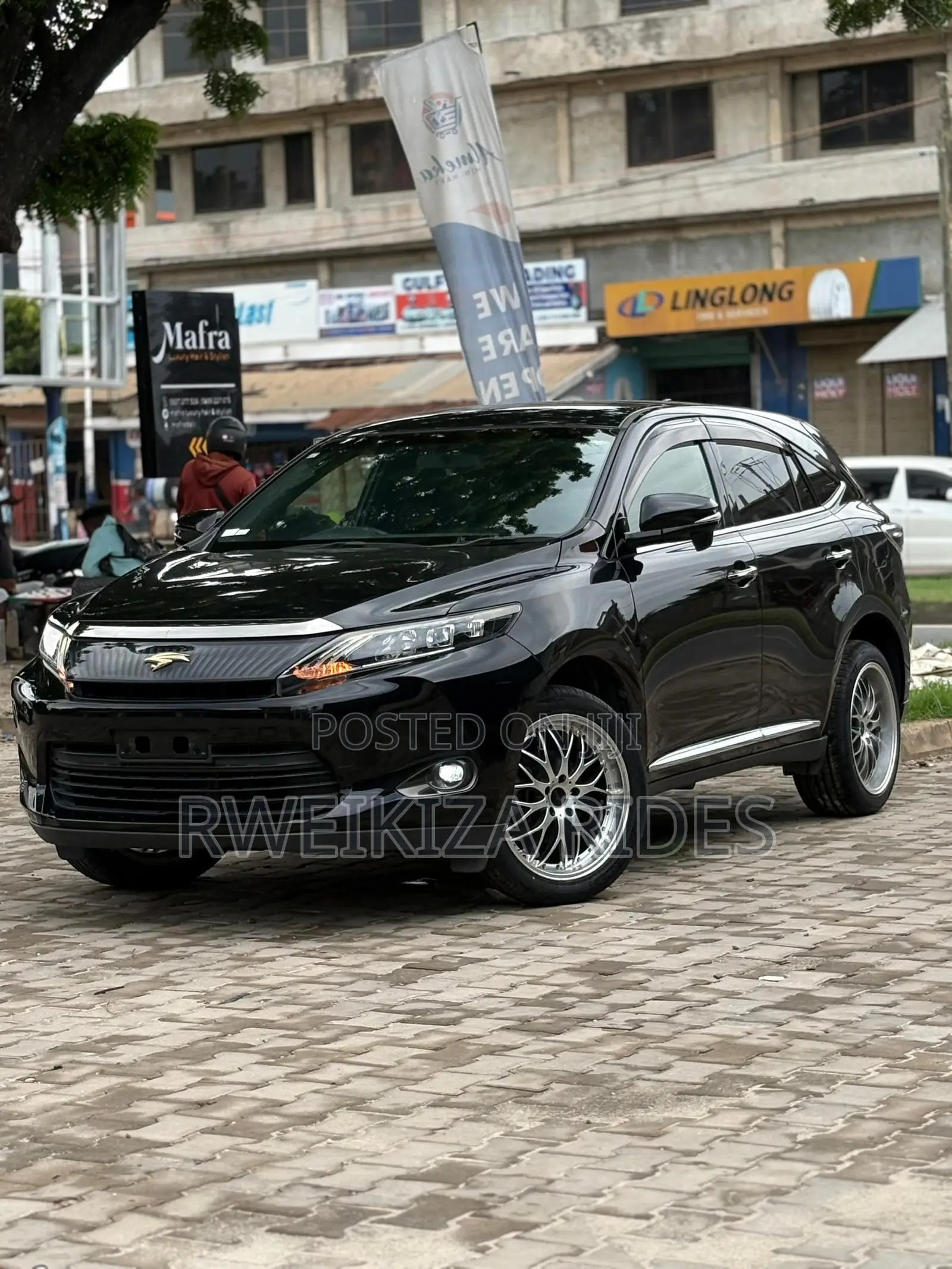 Toyota Harrier 2014 Black