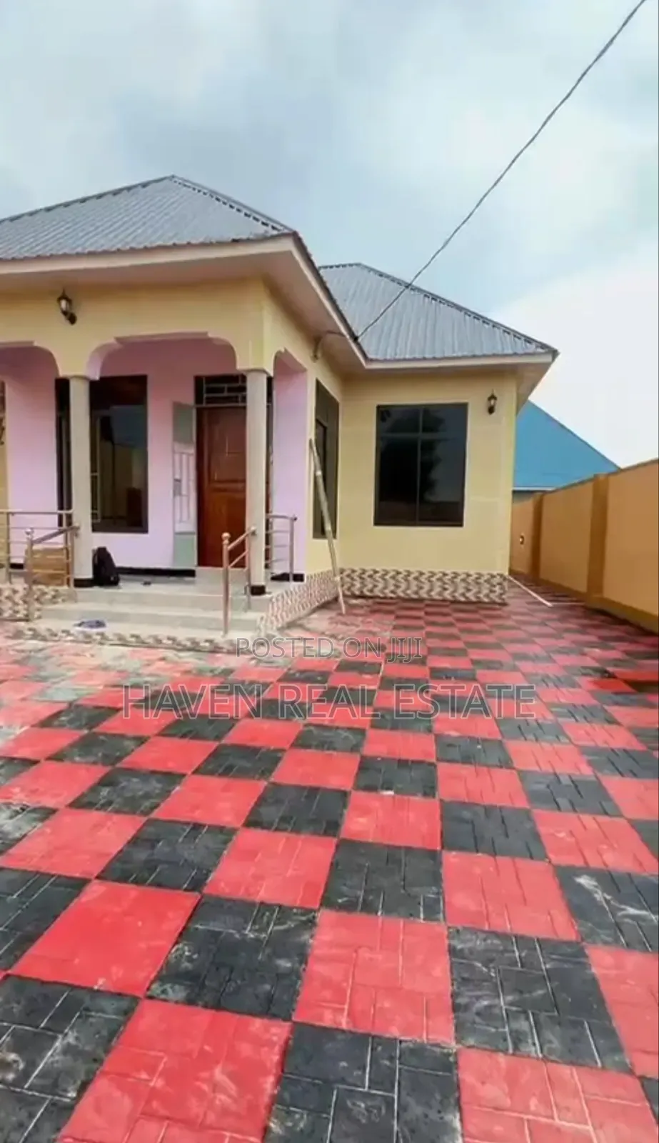 3bdrm House in Kigamboni for sale