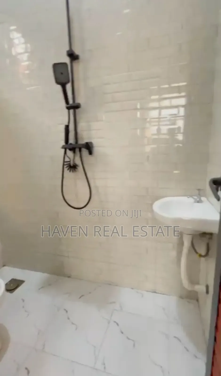 3bdrm House in Kigamboni for sale