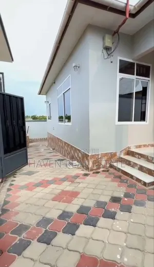 3bdrm House in Kigamboni for sale