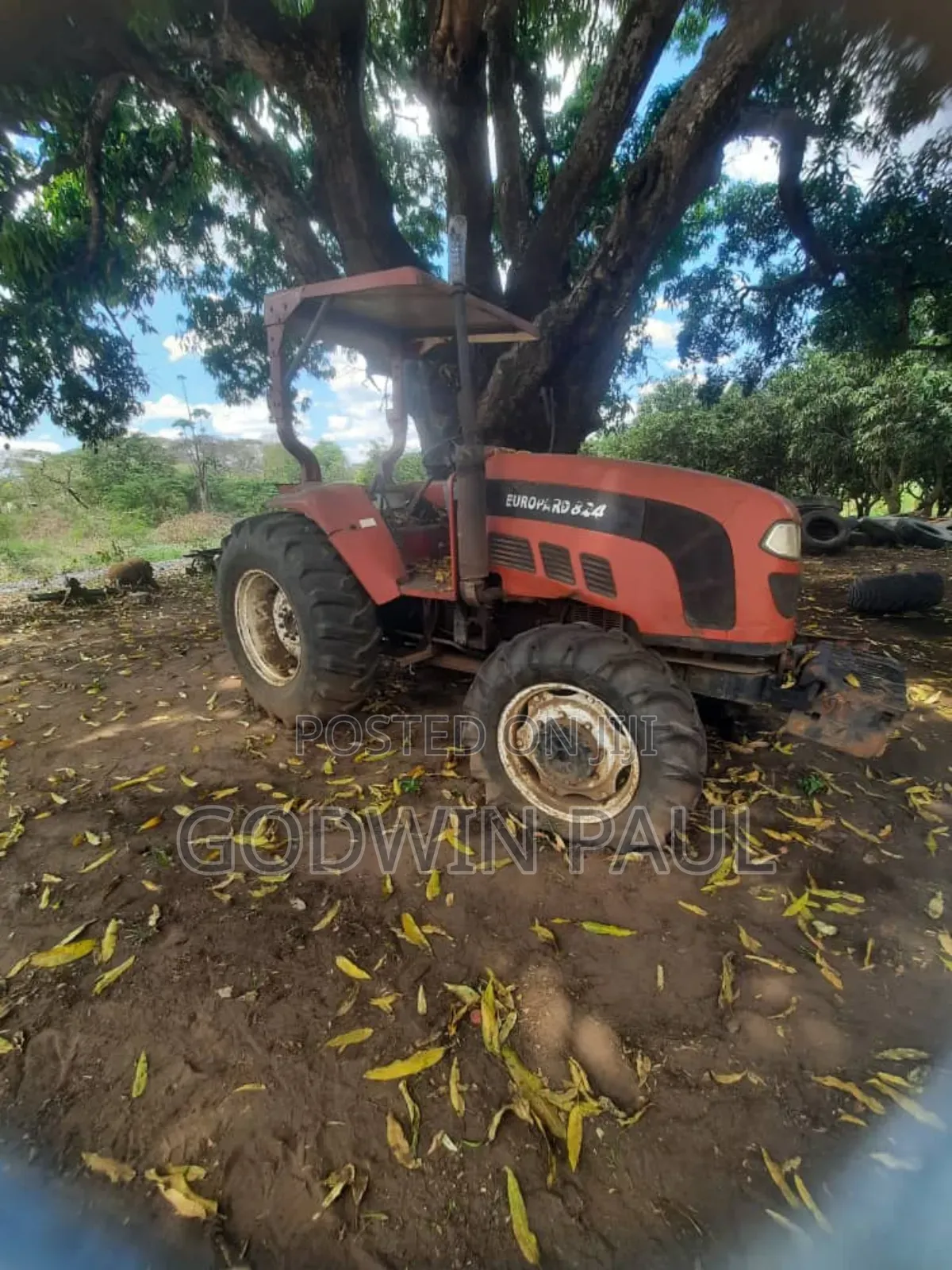 Tractor Linauzwa