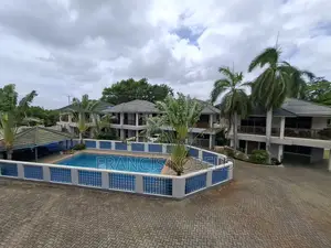 Furnished 3bdrm Villa in Oyster Bay for rent