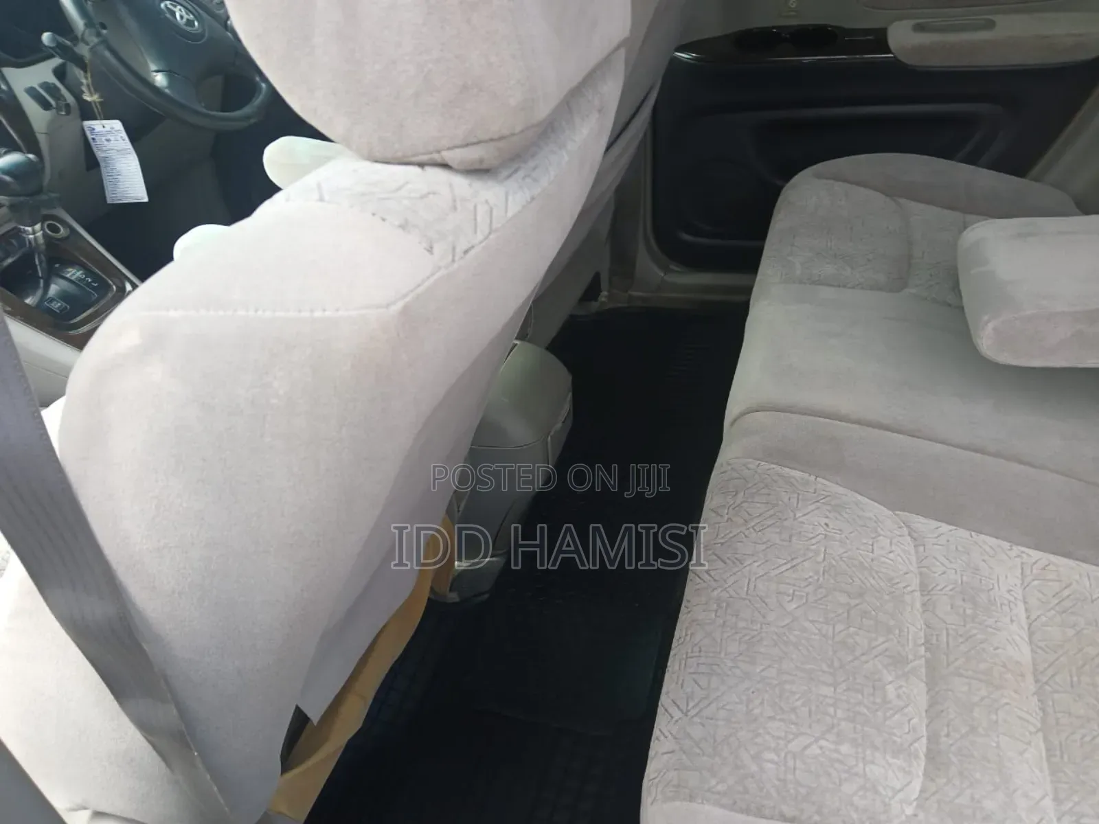 Toyota Kluger 2004 Silver