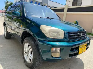 Toyota RAV4 Automatic 2000 Green