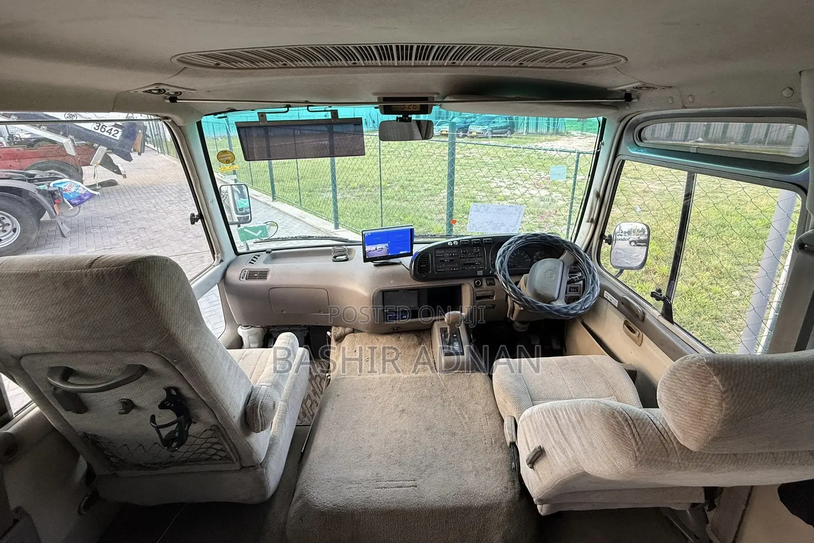 Toyota Coaster 1998 Silver
