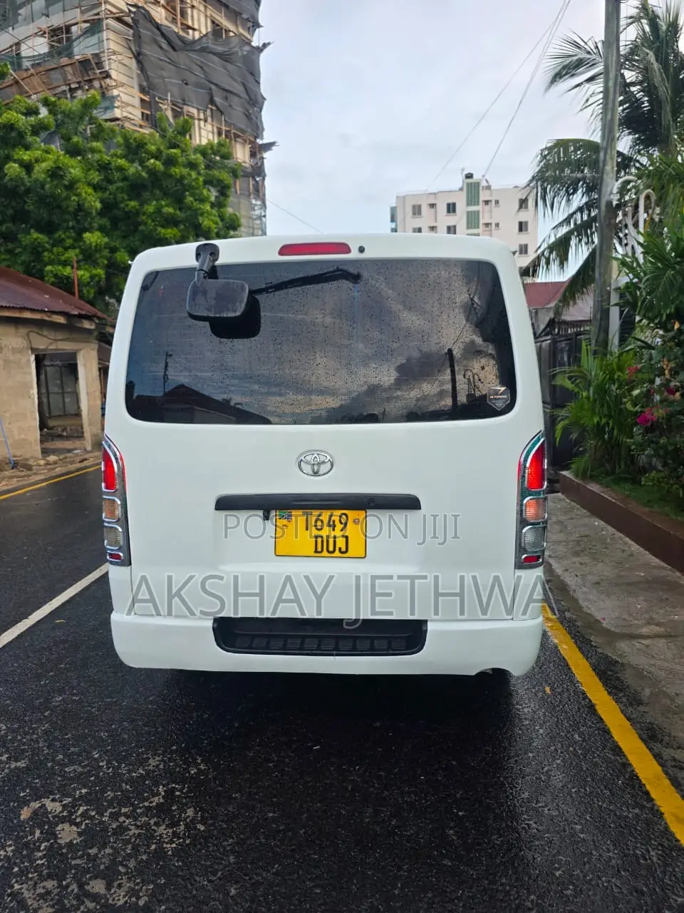 Toyota Quantum 2006 White