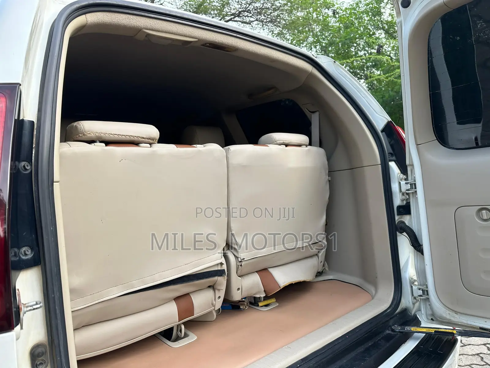 Toyota Land Cruiser Prado 2006 White