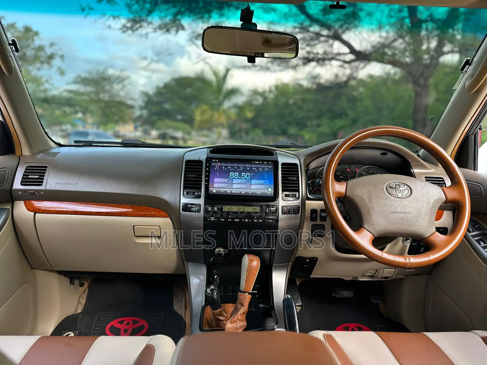 Toyota Land Cruiser Prado 2006 White