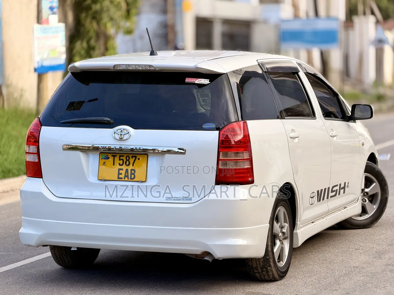 Toyota Wish 2005