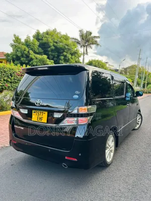 Toyota Vellfire 2010 Black