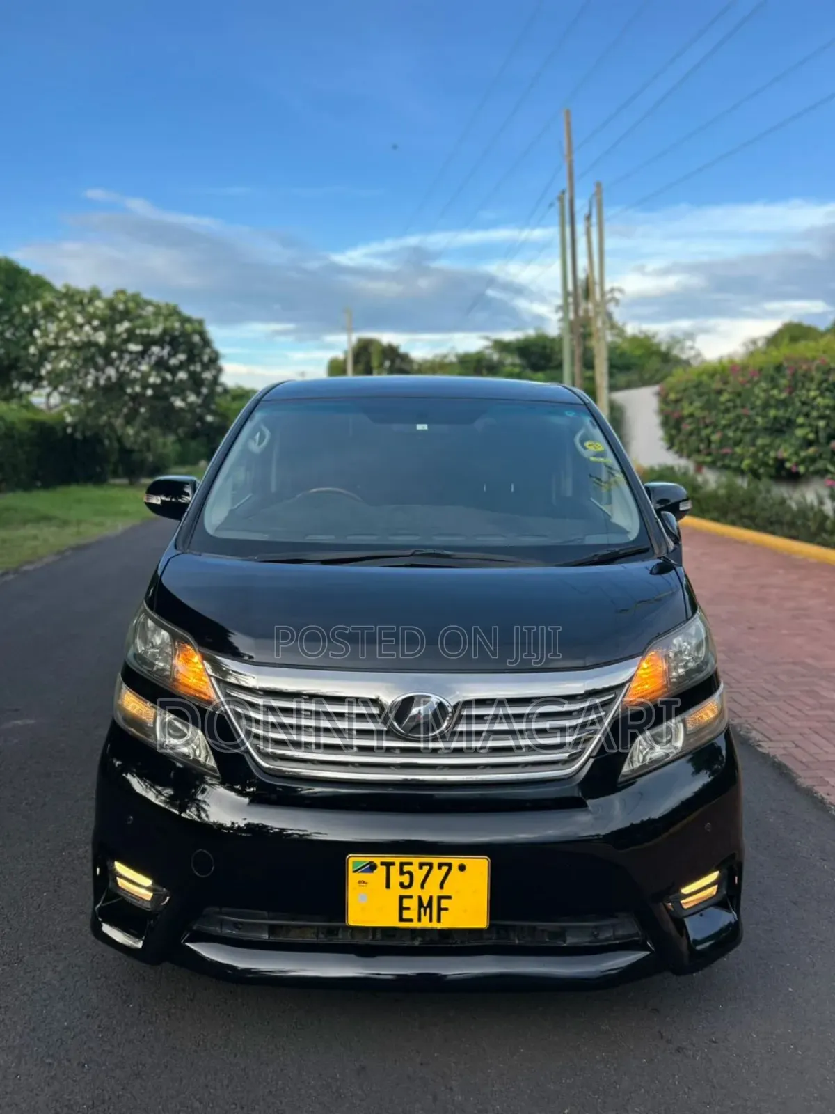 Toyota Vellfire 2010 Black
