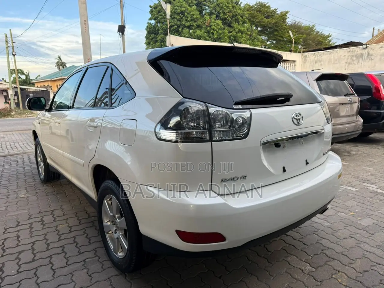 Toyota Harrier 2.4 2007 Off white