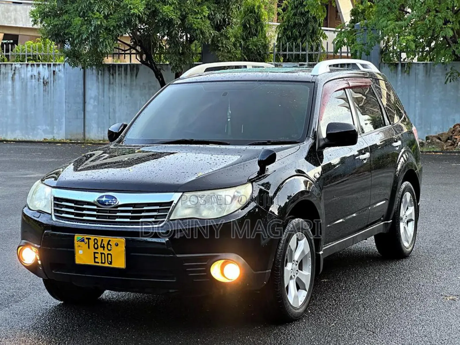 Subaru Forester 2.0D X 2010 Black
