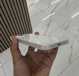 New Apple iPhone 13 128 GB White