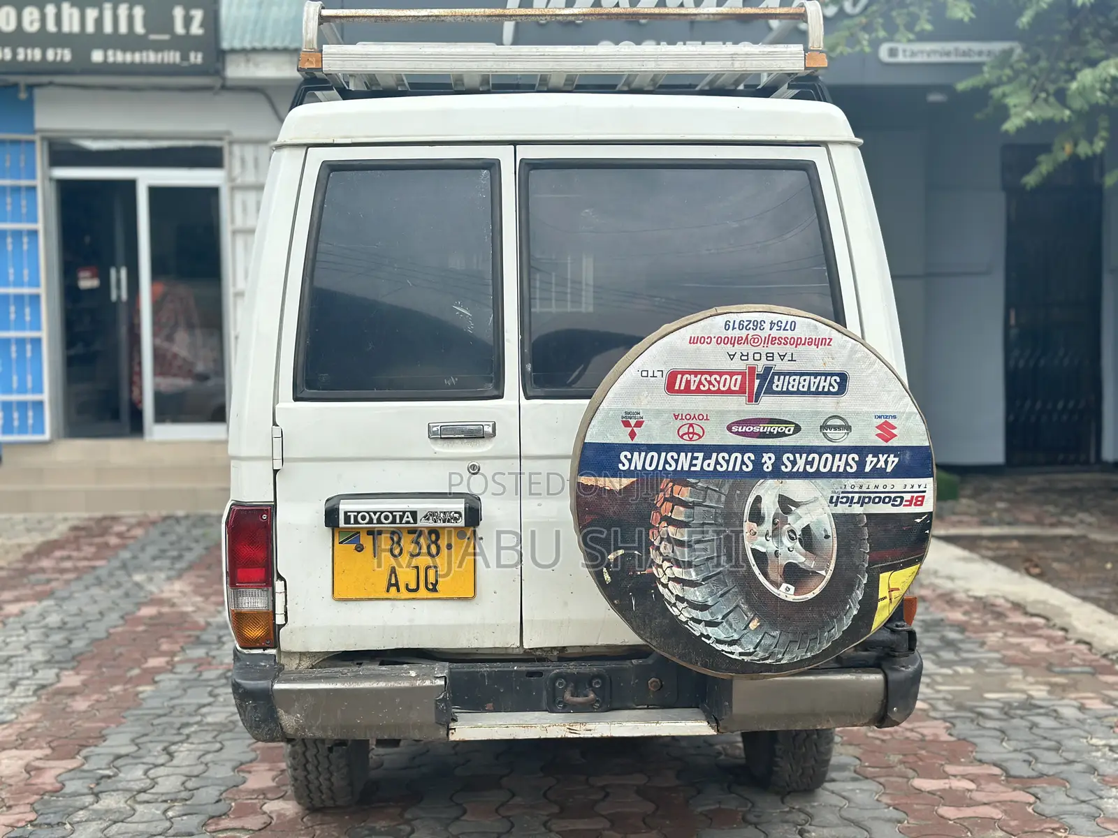 Toyota Land Cruiser 90 1997 White