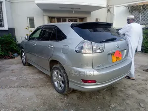 Toyota Harrier 2005 Silver