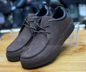 Extremely Very Stylish Cat Brand New Men's Leather Shoes