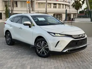 Toyota Harrier 2.0 2020 White
