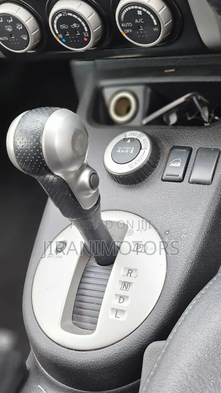 Nissan Dualis 2008 Black