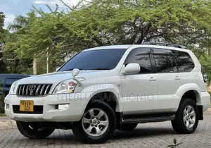 Toyota Land Cruiser Prado 2006 White