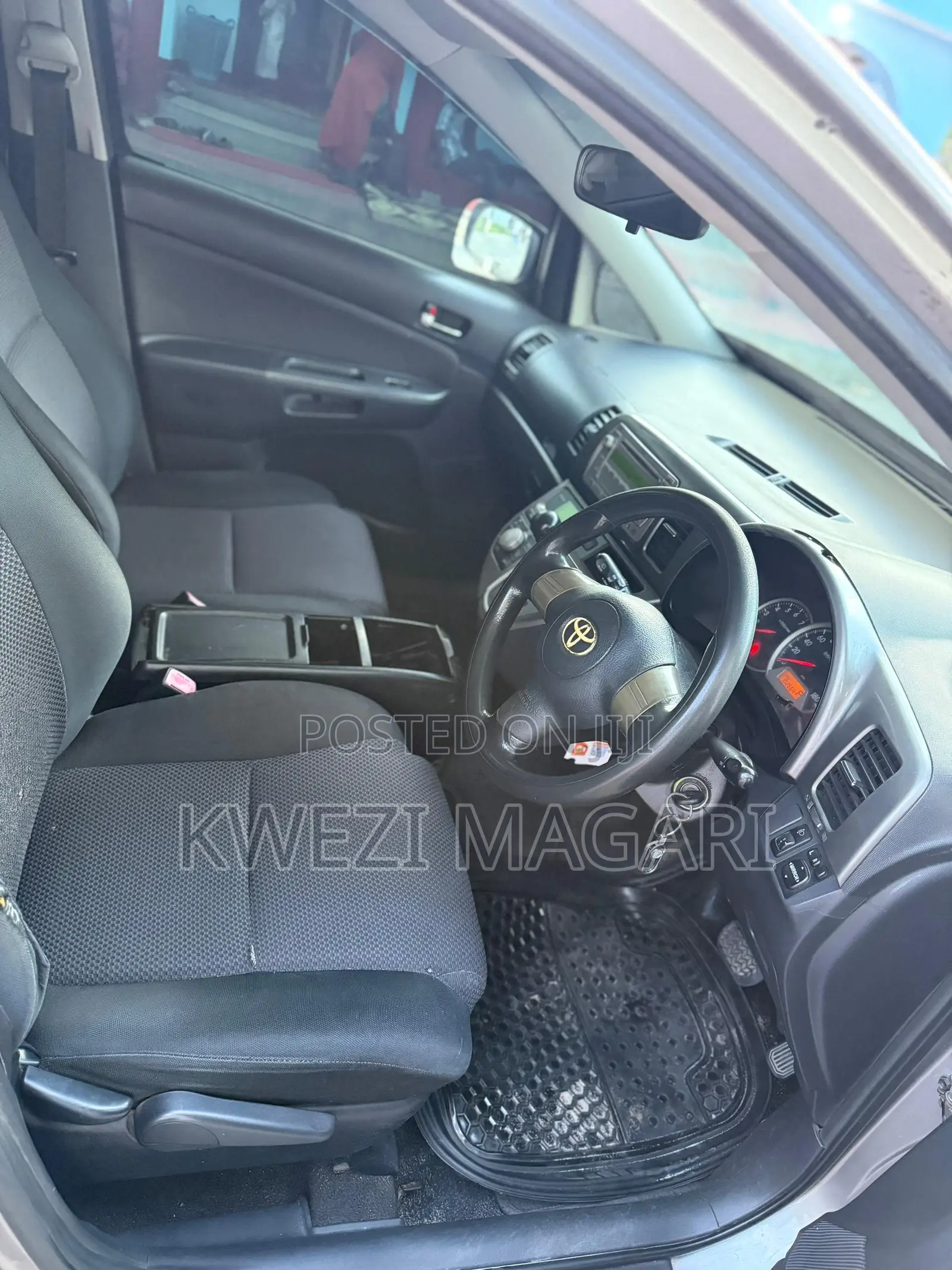 Toyota Wish 2007 Silver