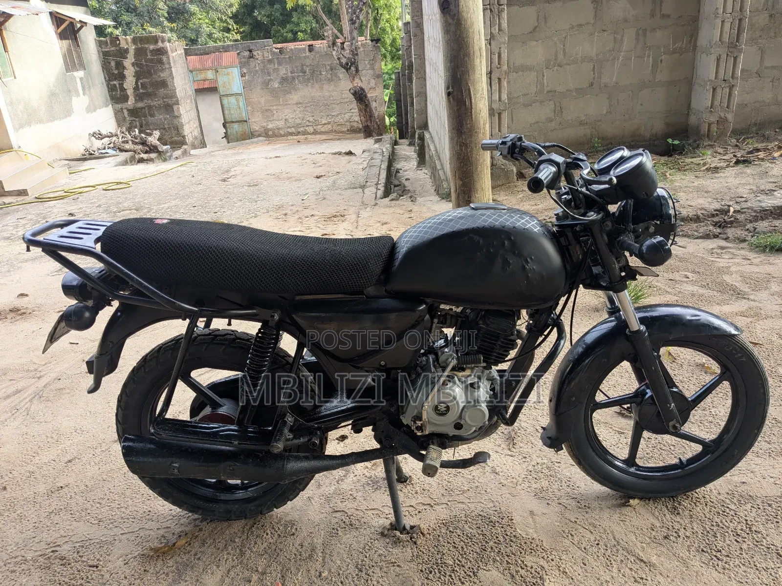 Bajaj Boxer 125 2024 Black
