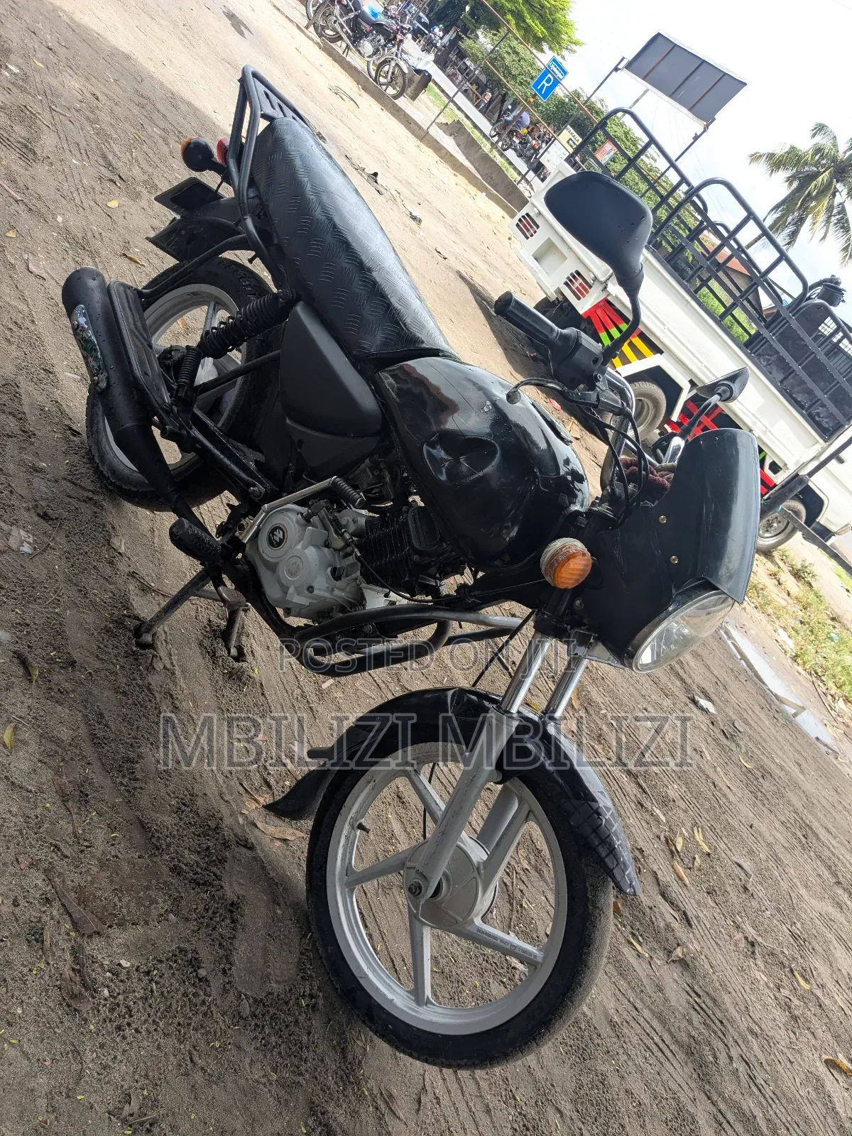 Bajaj Boxer 125 2025 Black