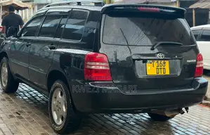 Toyota Kluger 2004 Black