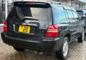 Toyota Kluger 2004 Black
