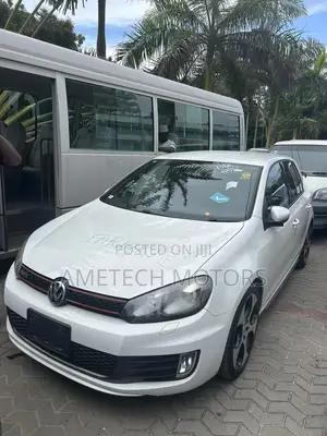 Volkswagen Golf 2.0 TDI 5 Door 2011 White