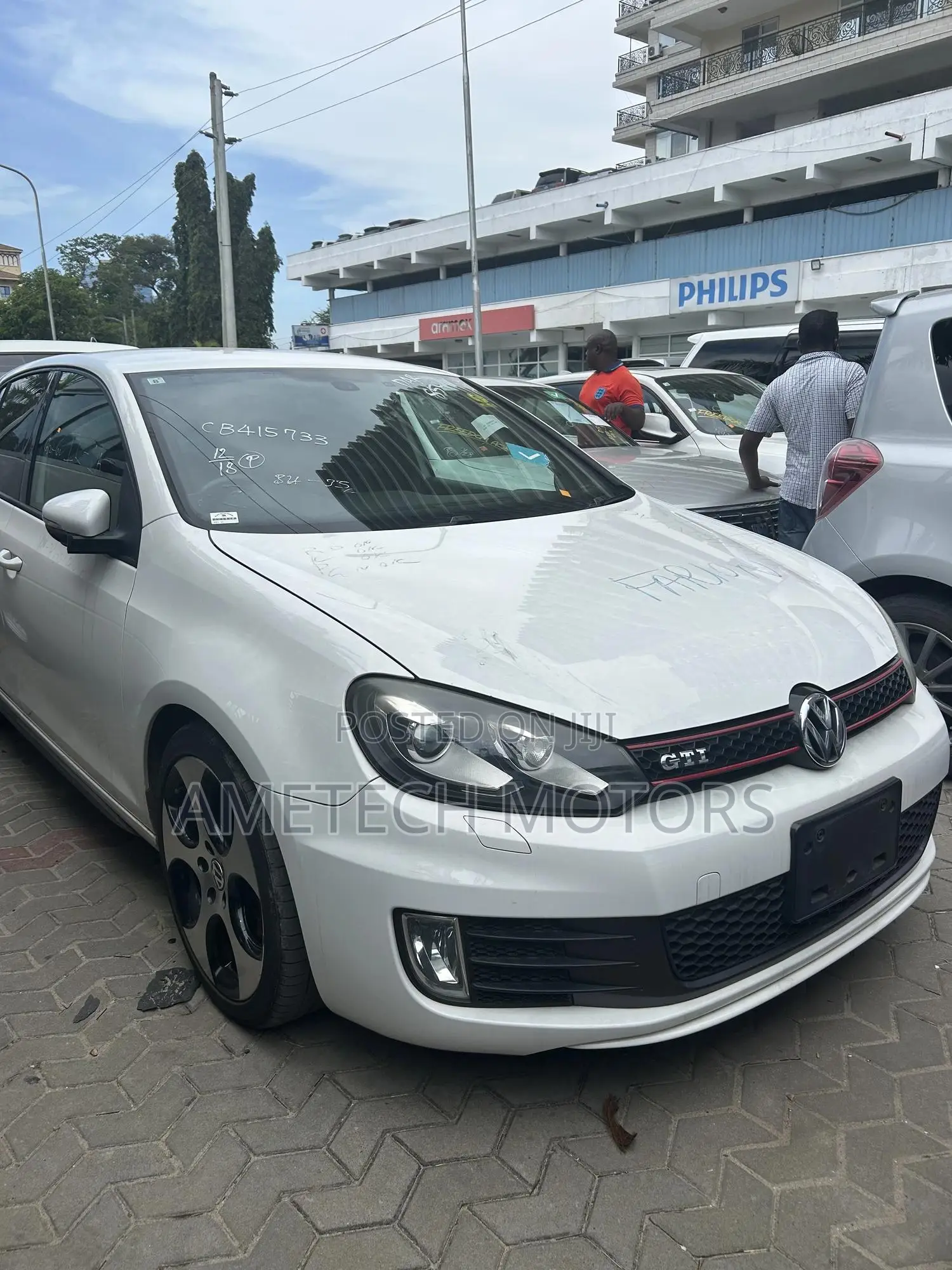 Volkswagen Golf 2.0 TDI 5 Door 2011 White