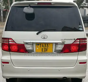 Toyota Alphard 2004 Pearl