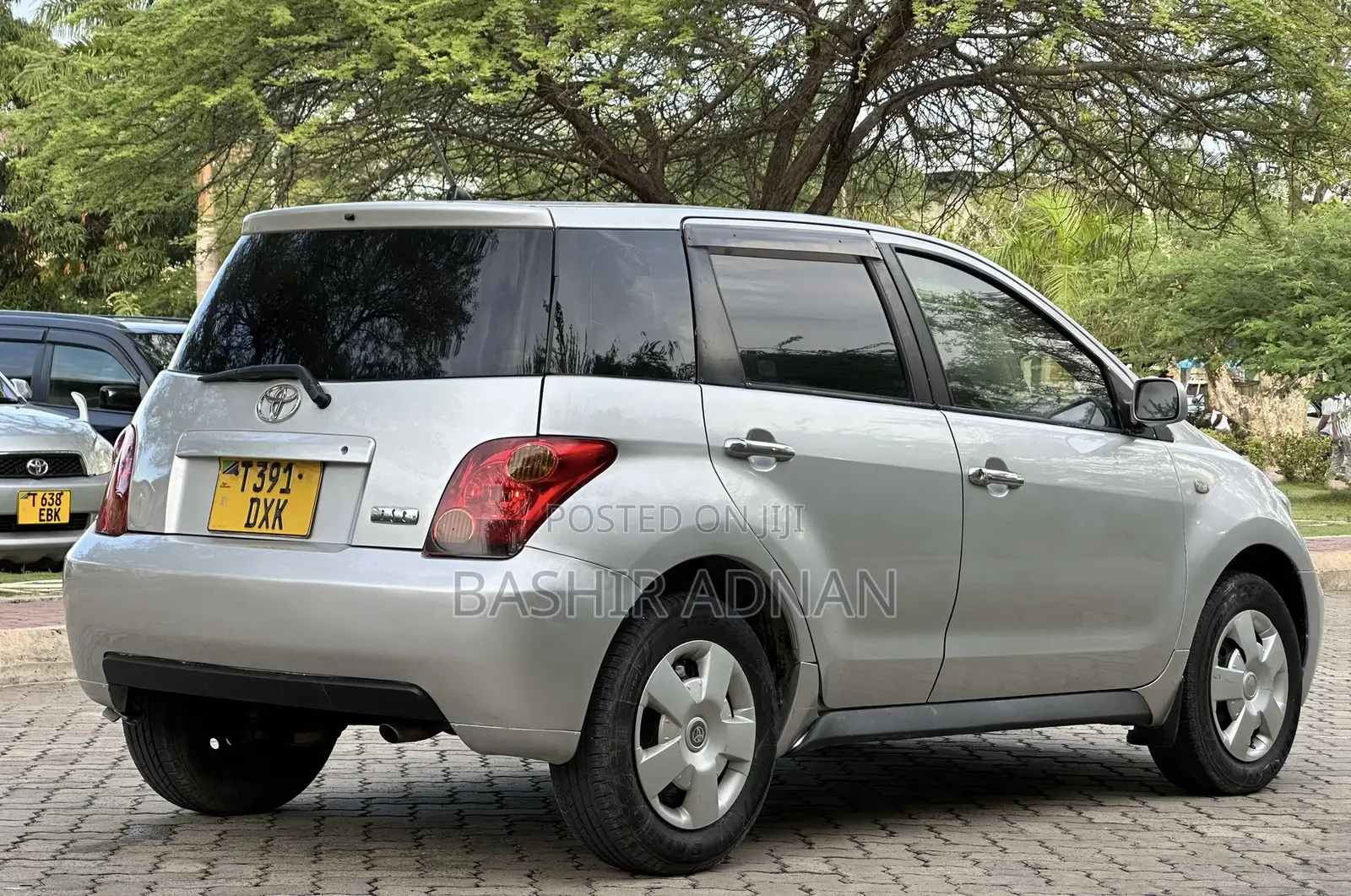 Toyota IST 2003 Silver