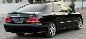 Toyota Crown 2006 Black
