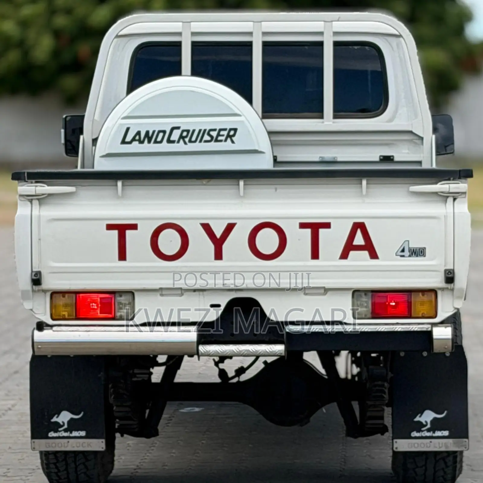 Toyota Land Cruiser 2012 White