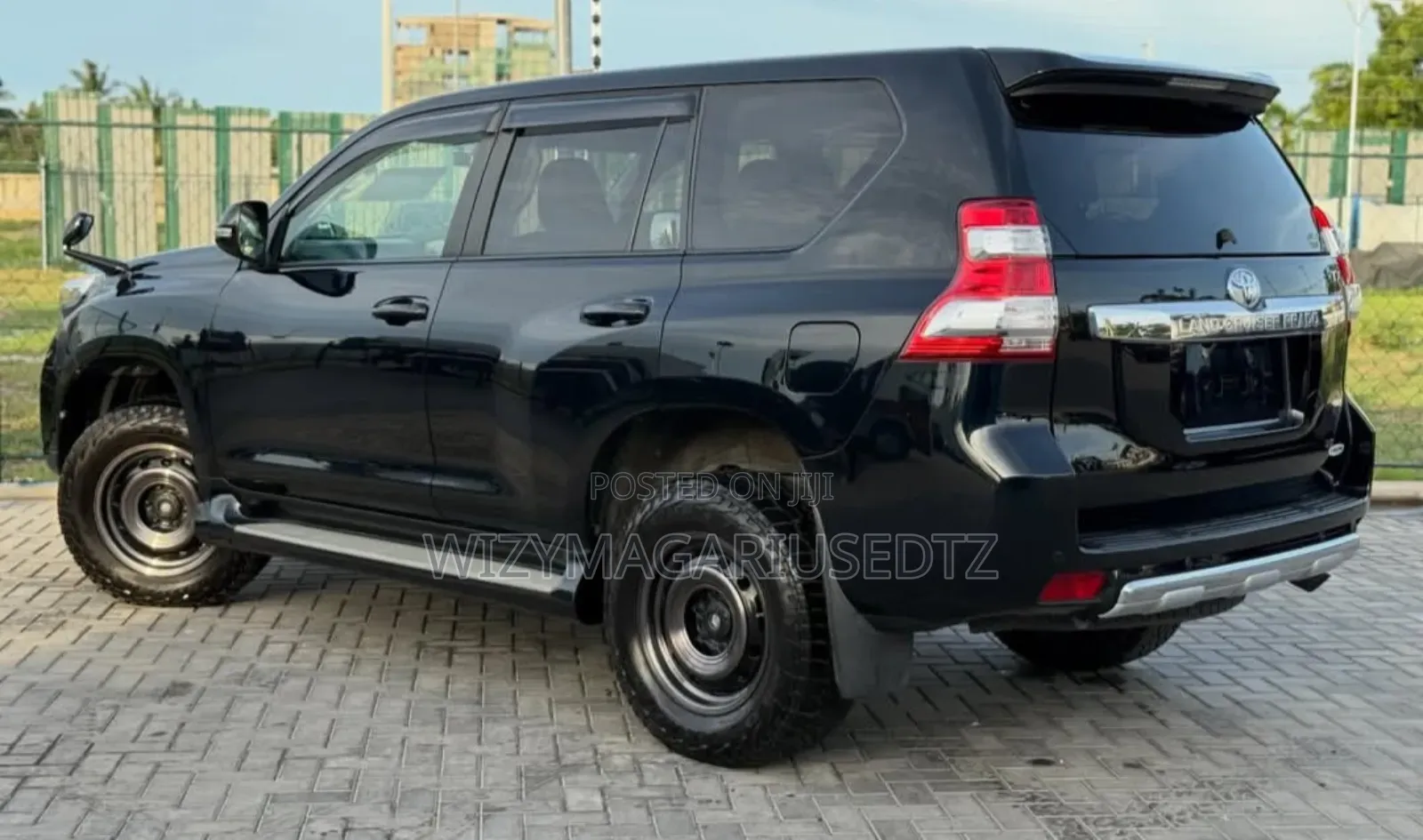 Toyota Land Cruiser Prado 2015 Black