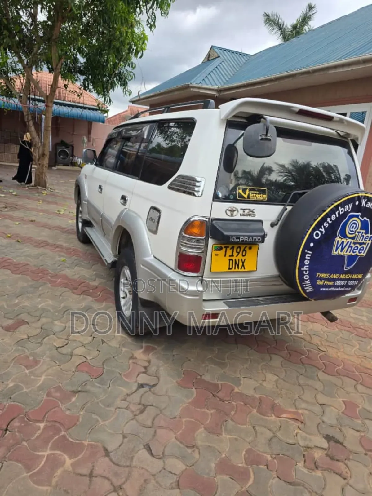 Toyota Land Cruiser Prado 2001 White