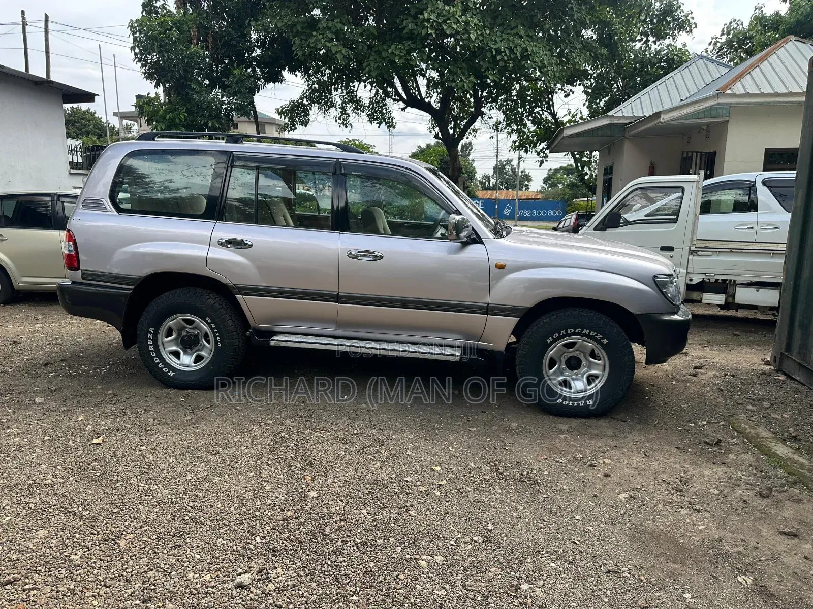 Toyota Land Cruiser 2003 Silver
