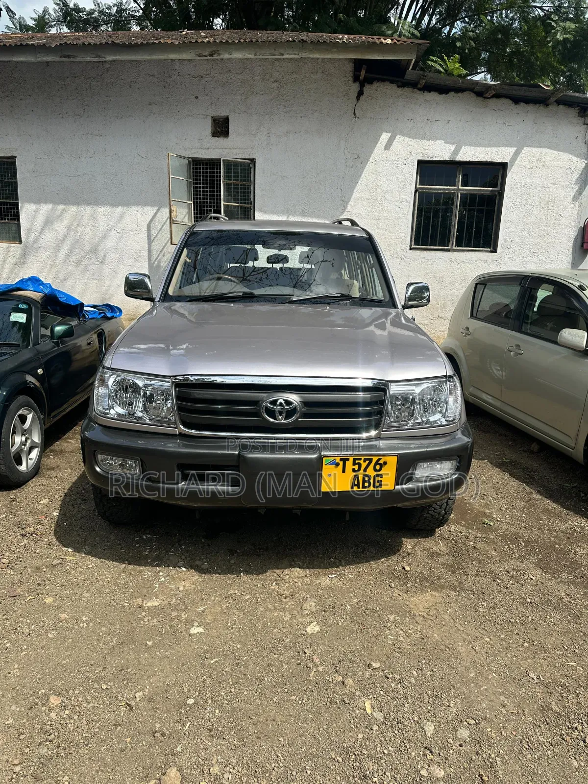 Toyota Land Cruiser 2003 Silver