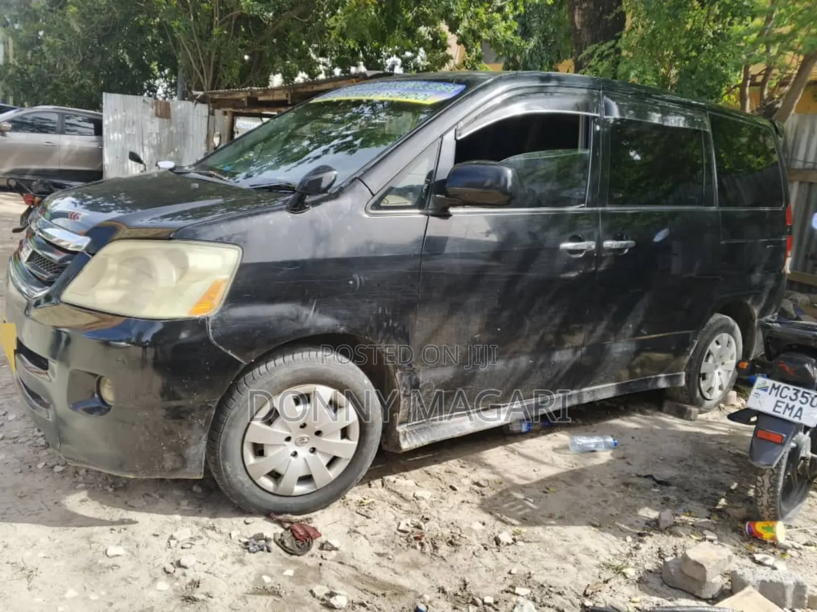 Toyota Noah 2005 Black