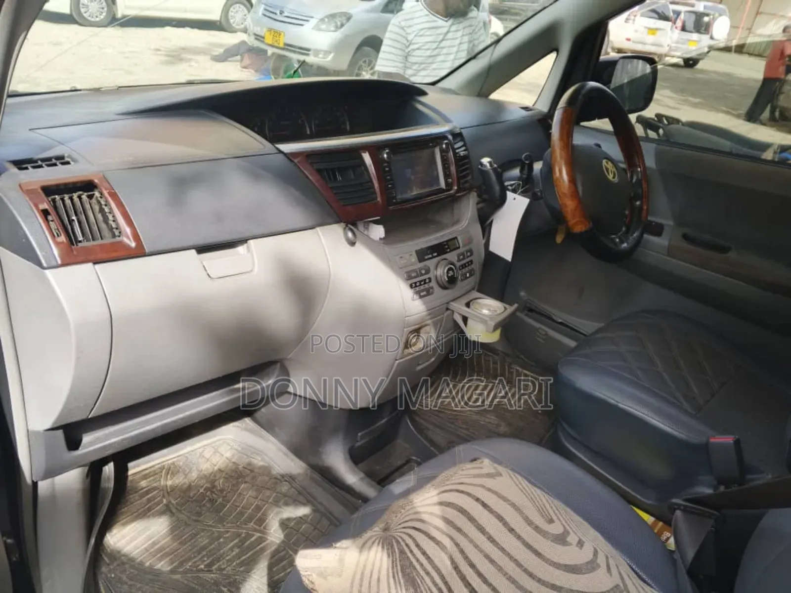 Toyota Noah 2005 Black