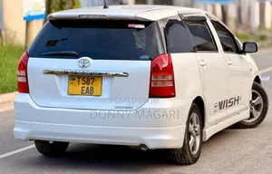 Toyota Wish 2005 White