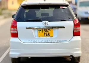 Toyota Wish 2005 White