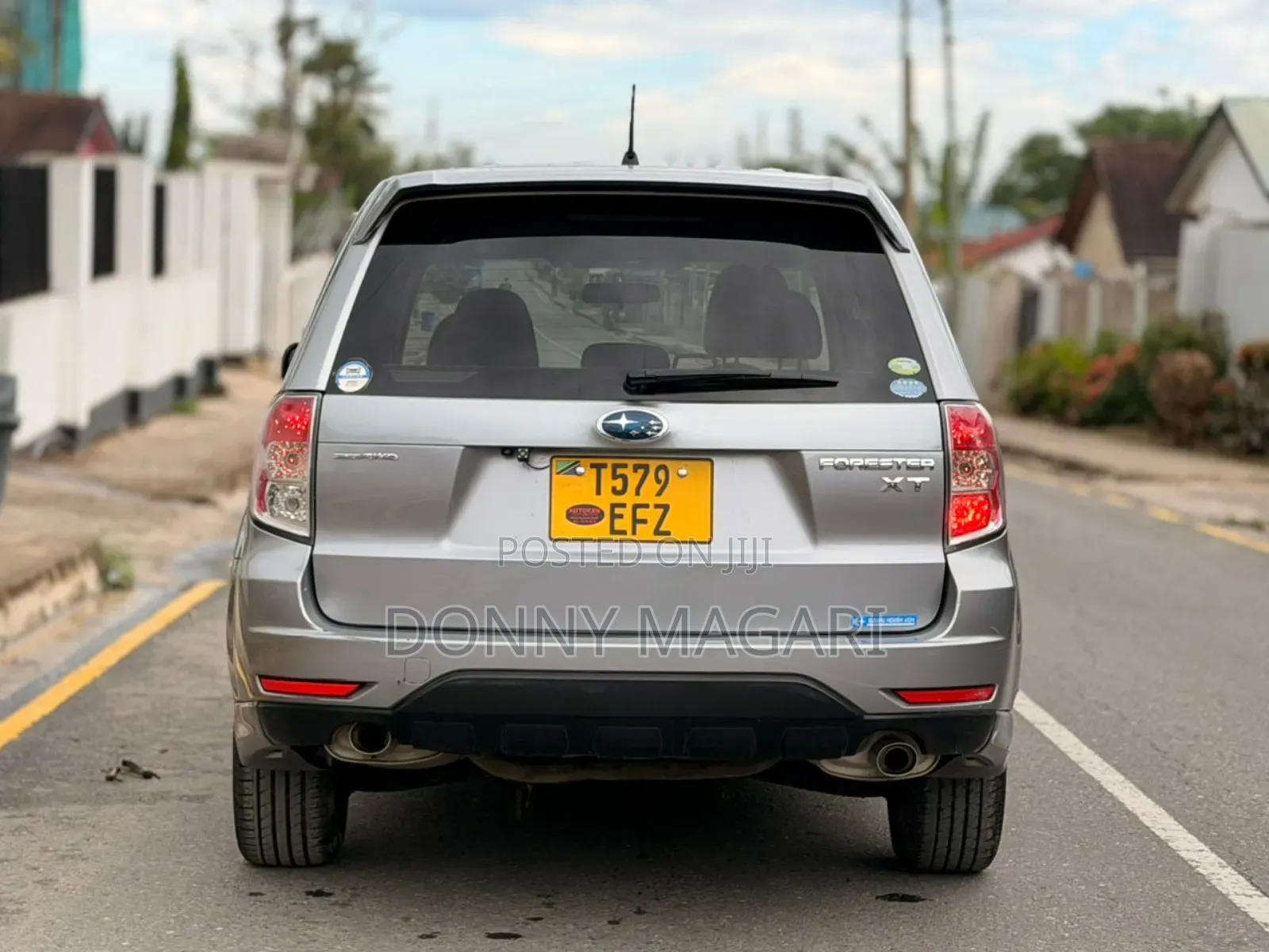 Subaru Forester 2010 Silver