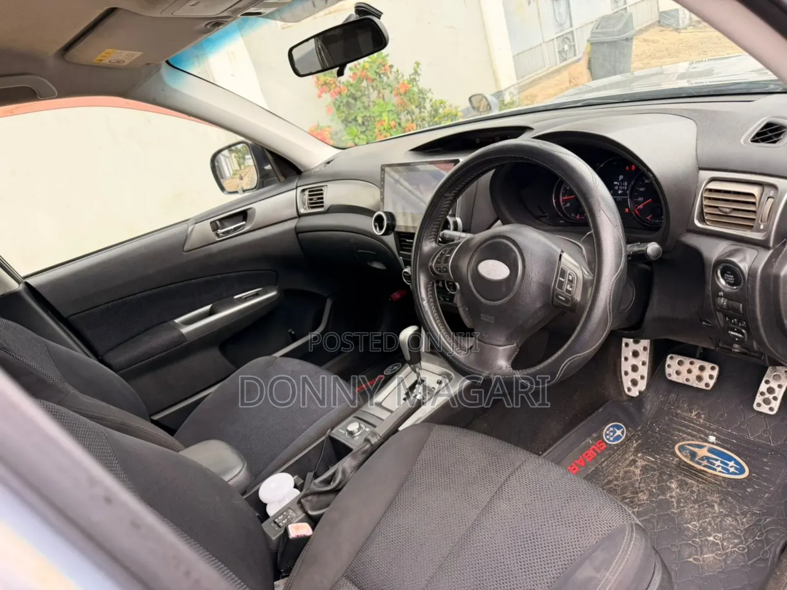 Subaru Forester 2010 Silver